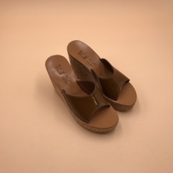 DOUGLAS Vernis Marron - 38
